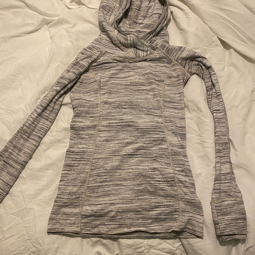 lululemon hoodie size 2